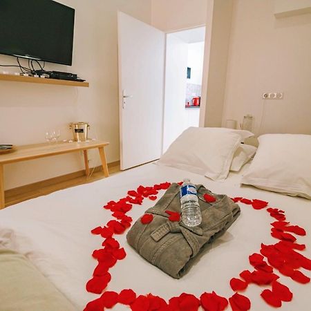 Spa Appartement O Temps Suspendu Reims Centre Sauna Et Jacuzzi Eksteriør bilde