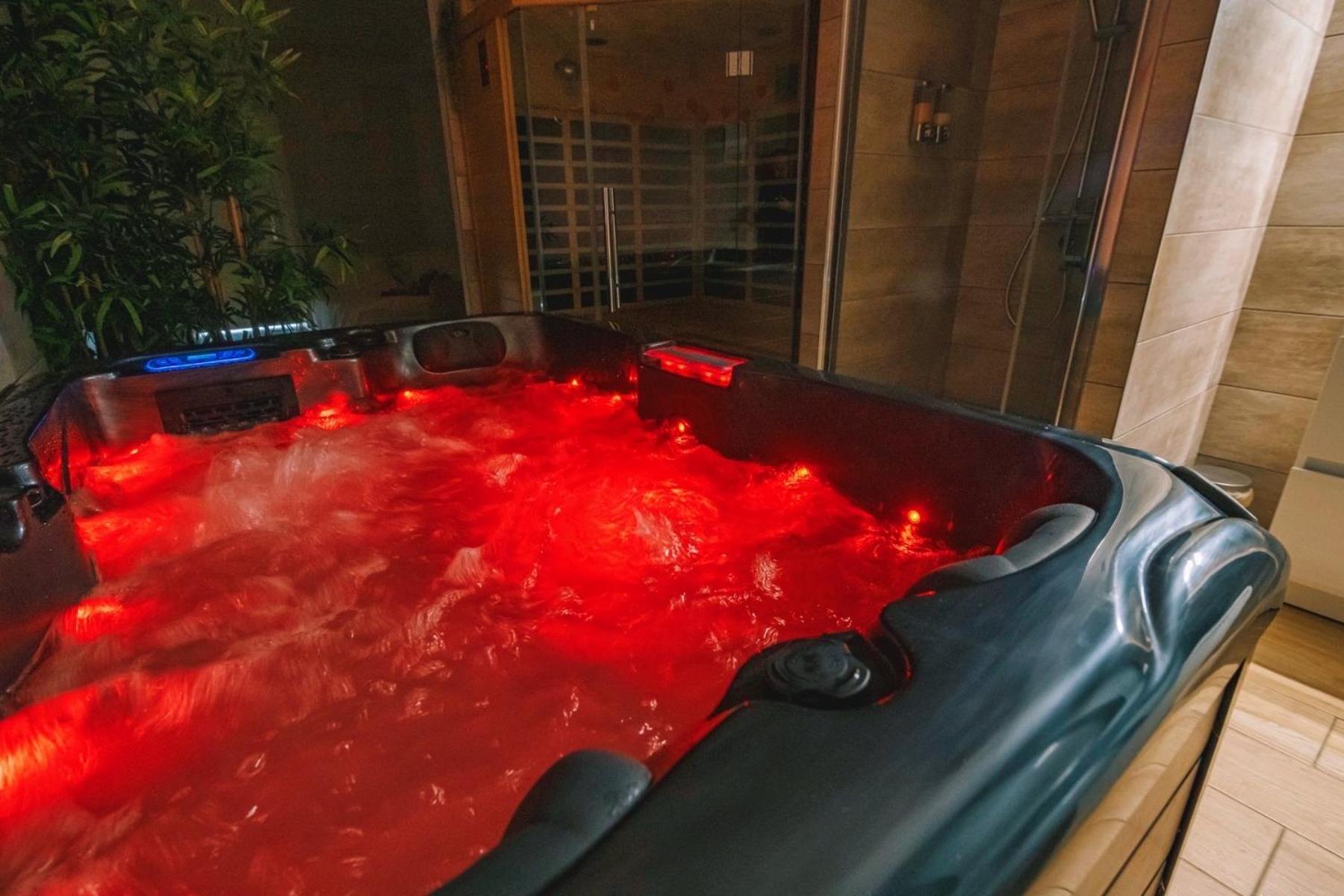 Spa Appartement O Temps Suspendu Reims Centre Sauna Et Jacuzzi Eksteriør bilde